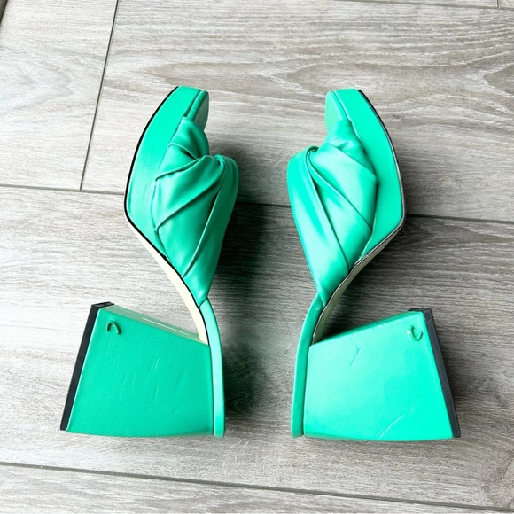 Circus by Sam Edelman Marianna Woven Slide Sandals - Picture 12 of 16